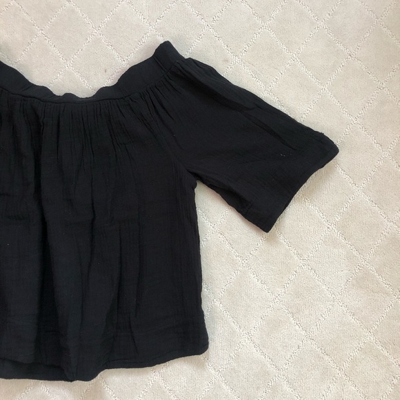 Three Dots Off The Shoulder Blouse - Picture 5 of 11